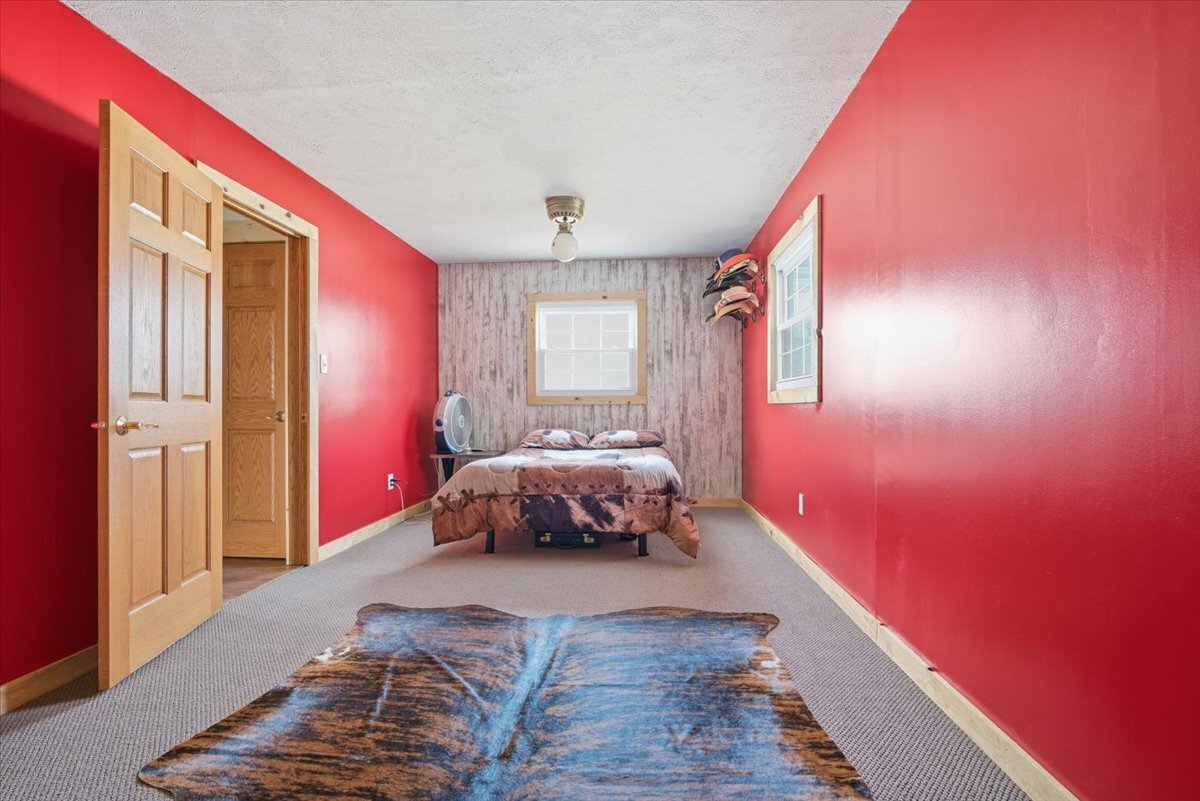 709 East Meade Street Pontiac, IL 61764 - Photo 17 of 38