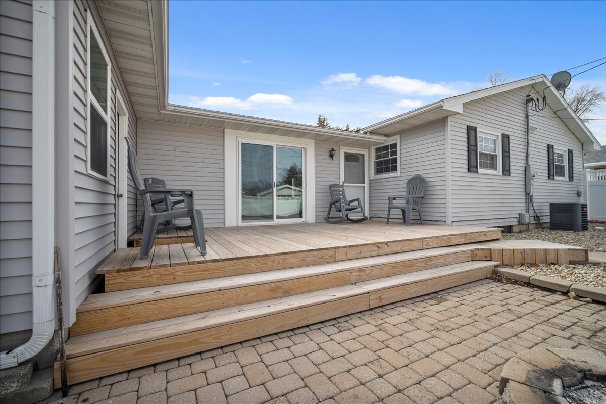 709 East Meade Street Pontiac, IL 61764 - Photo 30 of 38