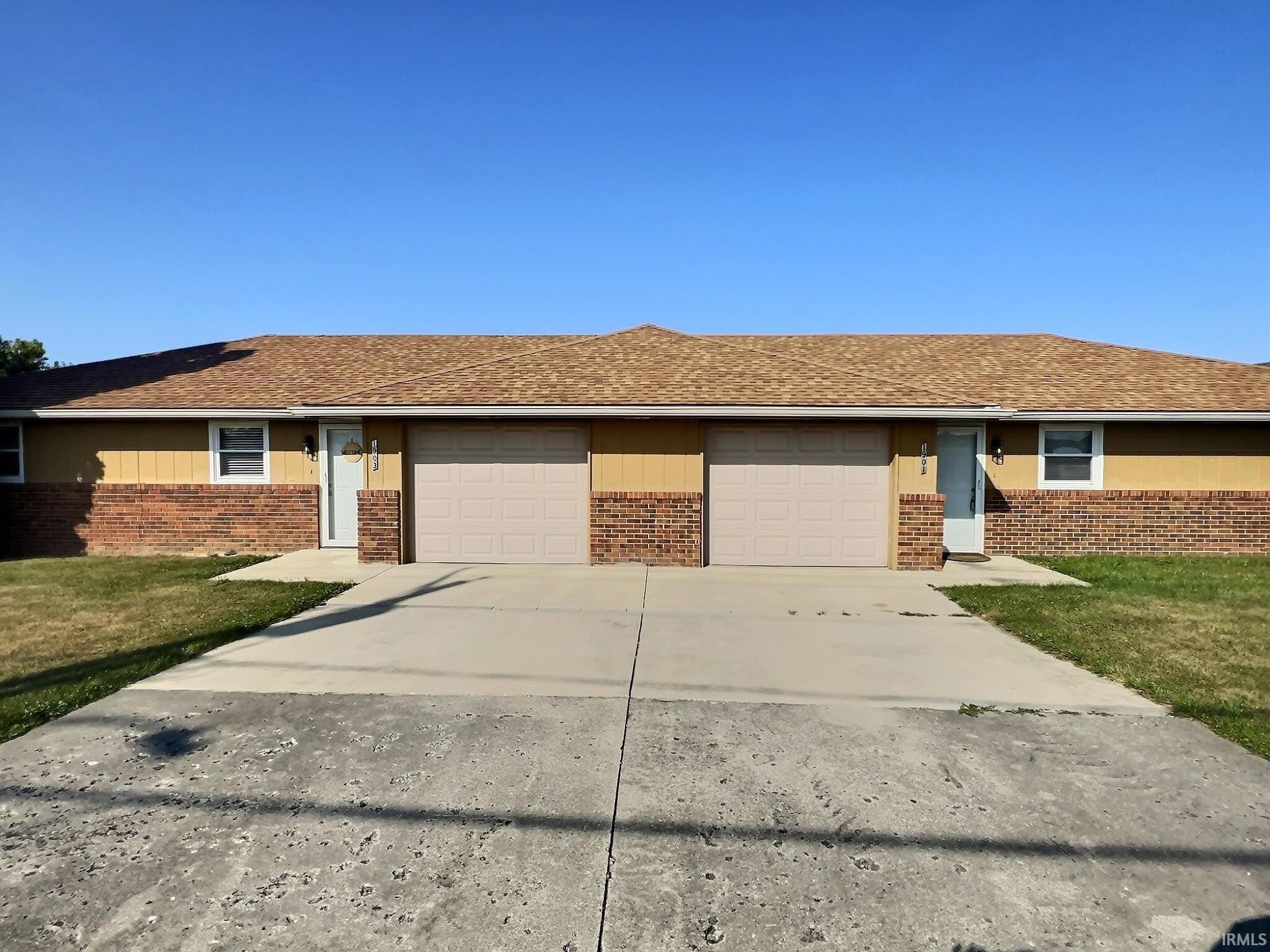 1901 South Nebo Road Yorktown, IN 47396 - Photo 2 of 17