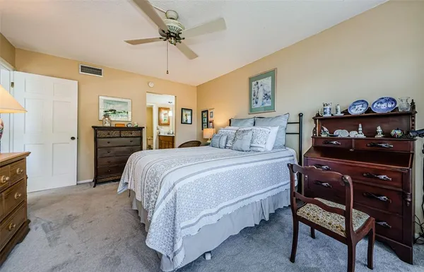 $2,600 | 2700 Bayshore Boulevard, Unit 11307, Dunedin, FL 34698