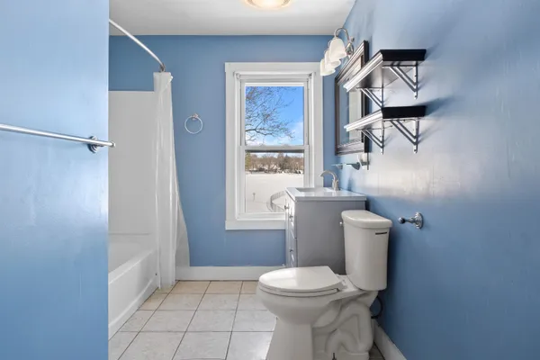 $369,900 | 14 Artillery Lane, Unit A, Nashua, NH 03064