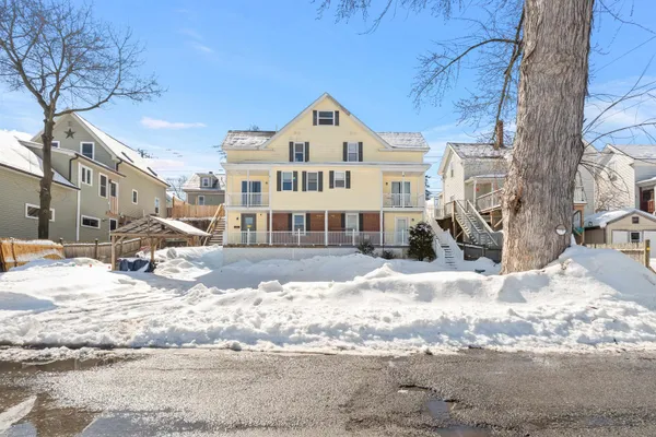 $369,900 | 14 Artillery Lane, Unit A, Nashua, NH 03064
