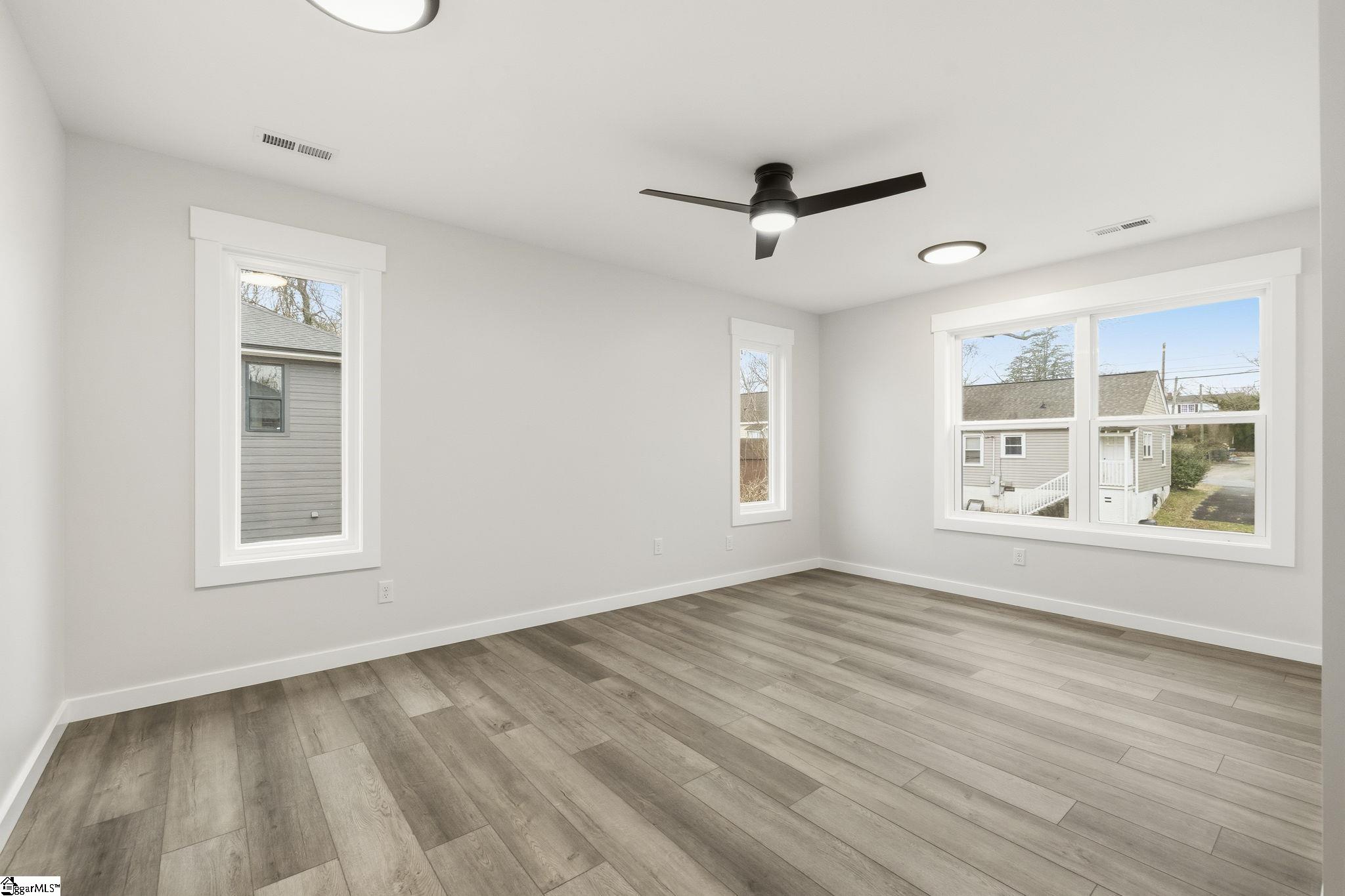 119 Jackson Street Greer, SC 29650 - Photo 23 of 30