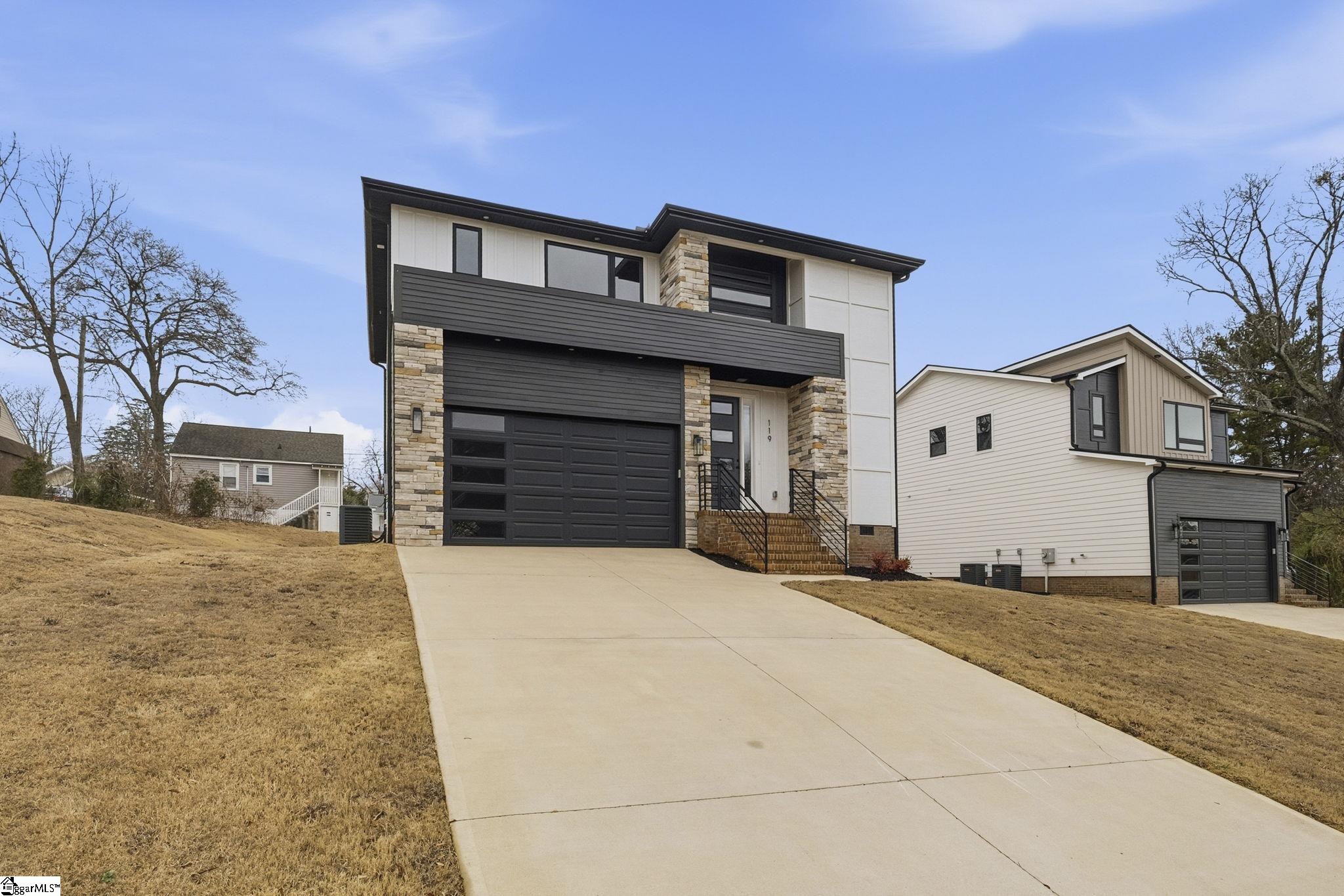 119 Jackson Street Greer, SC 29650 - Photo 3 of 30