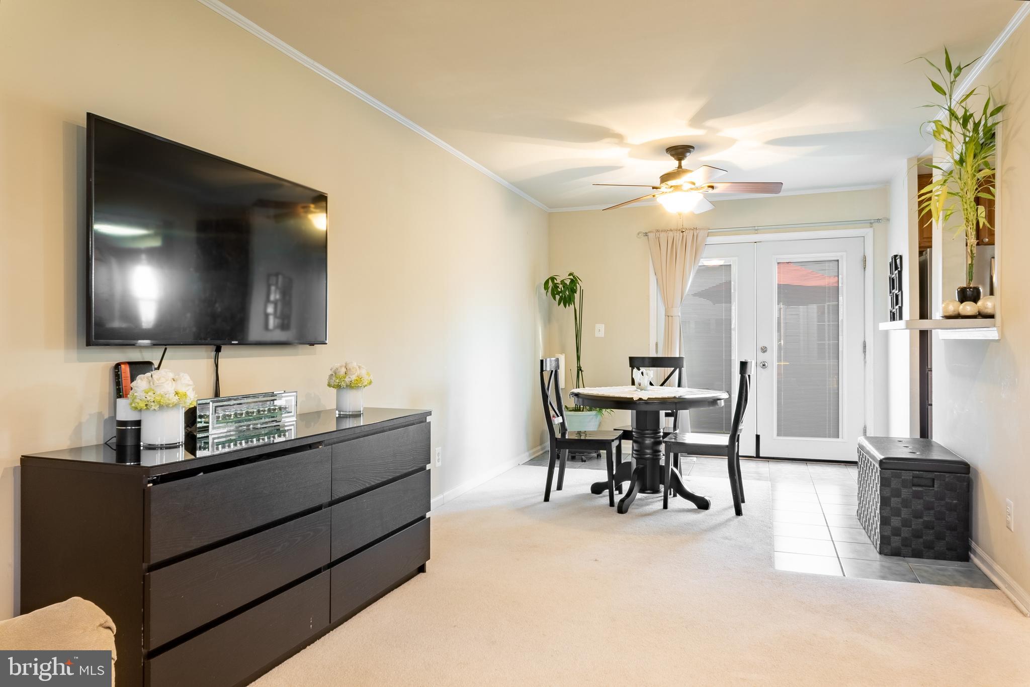 503 West Church Road Sterling, VA 20164 - Photo 6 of 29 living to dinning room