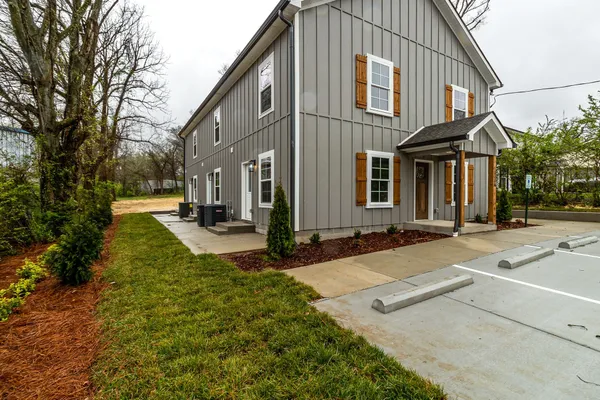 $1,500 | 1008 Beckett Street, Unit B, Columbia, TN 38401