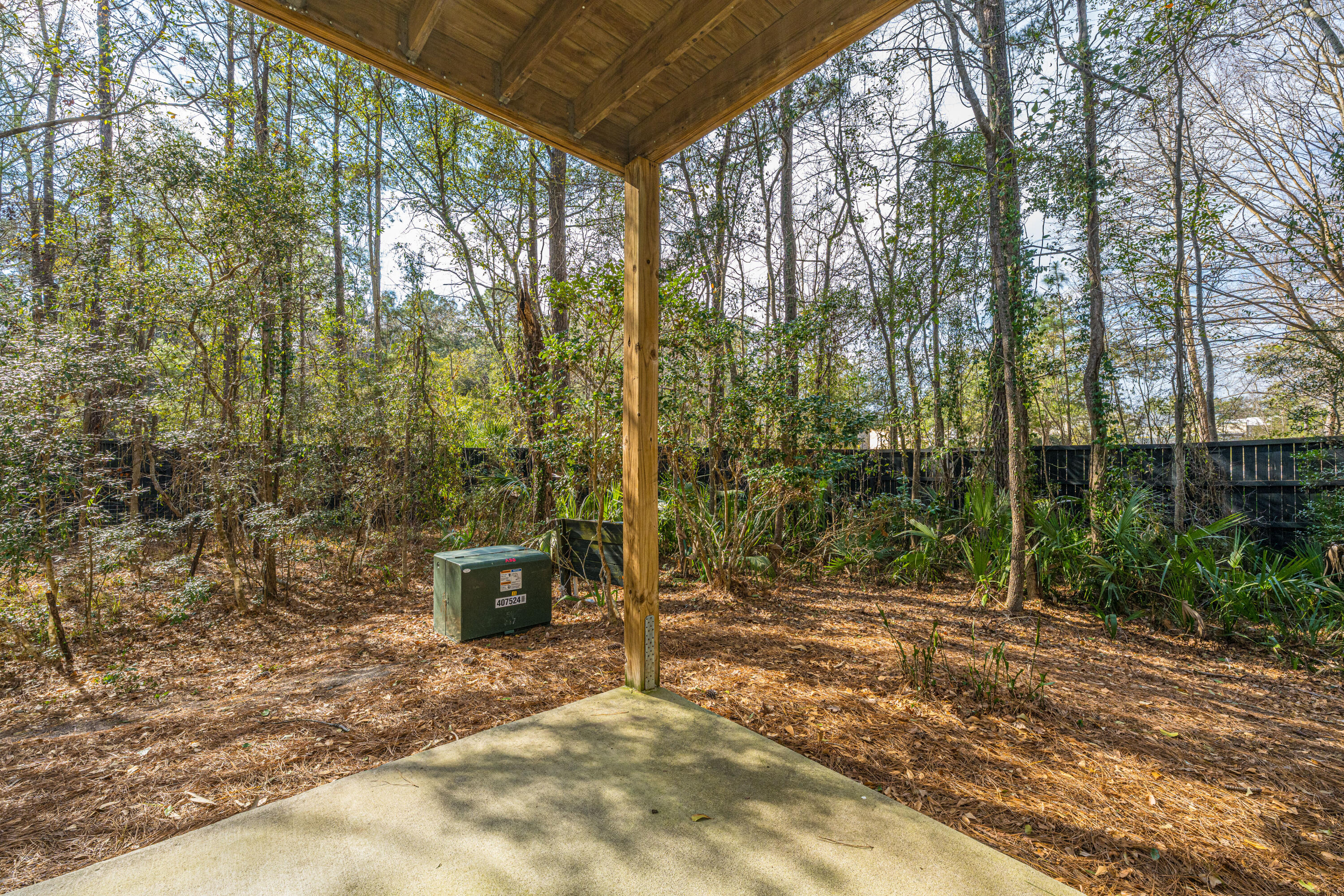228 Fair Sailing Road Mount Pleasant, SC 29466 - Photo 50 of 85 228FairSailingRd054