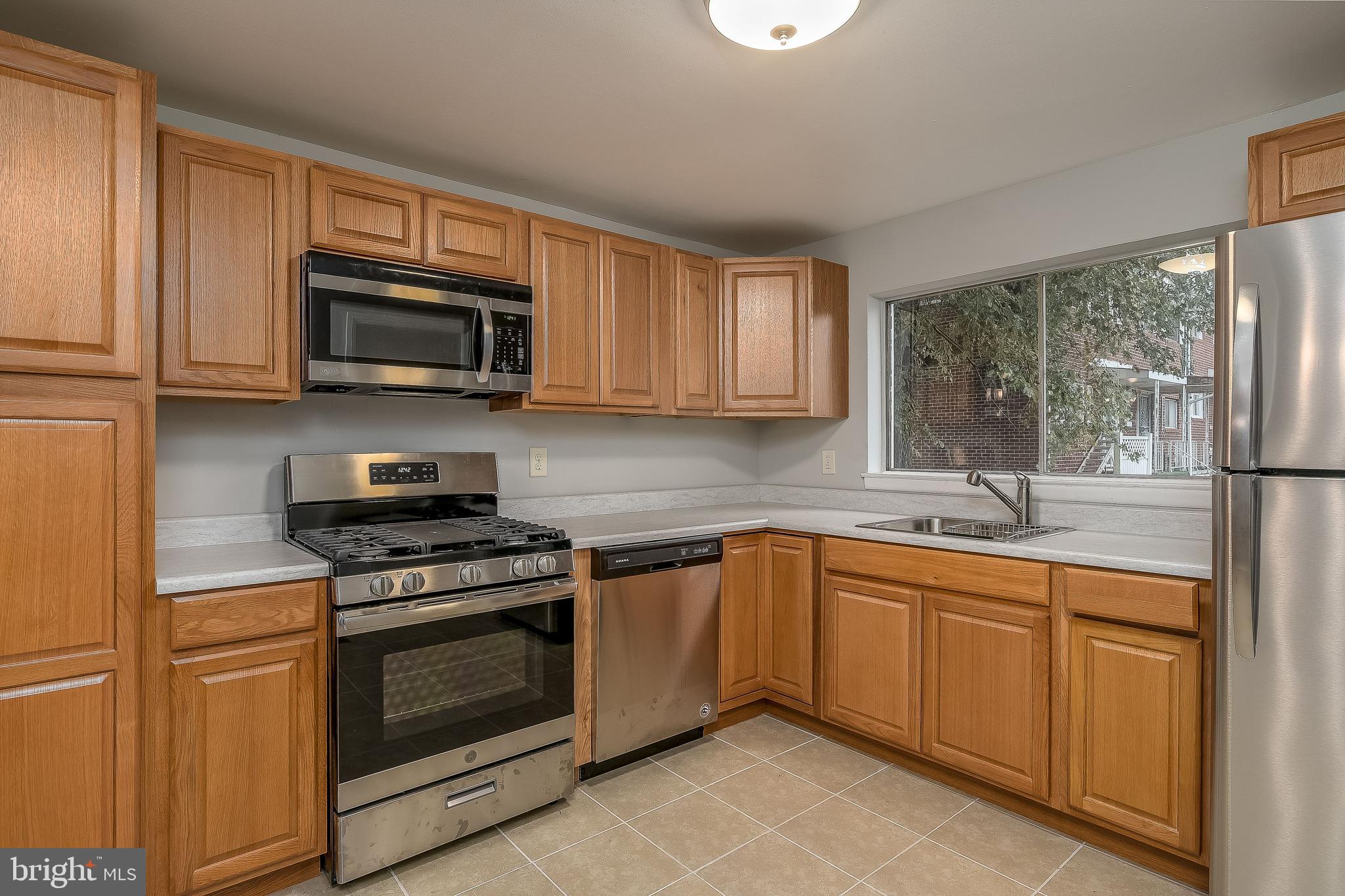 1733 Langford Road Baltimore, MD 21207 - Photo 14 of 30 Kitchen