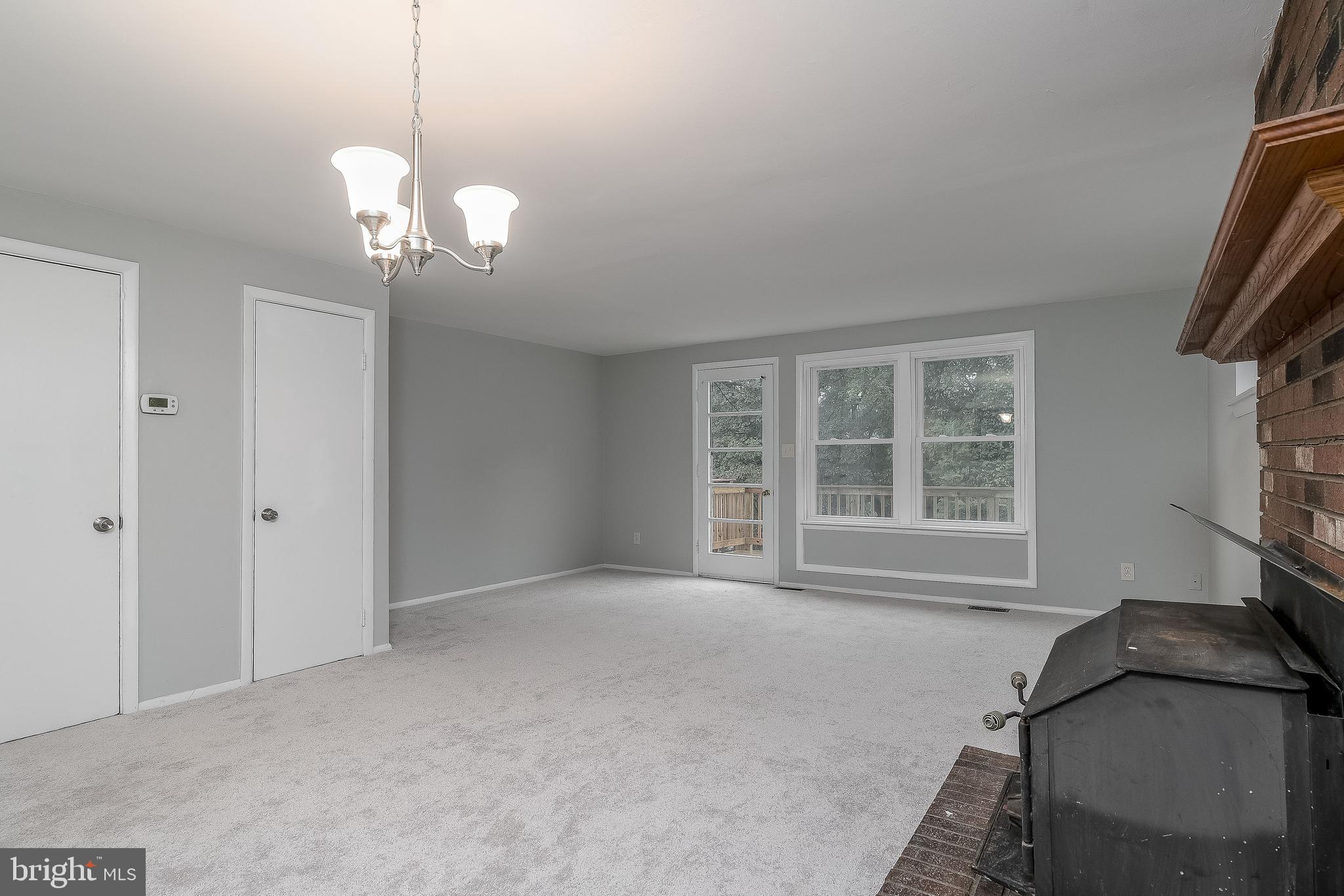 1733 Langford Road Baltimore, MD 21207 - Photo 8 of 30 Family Room
