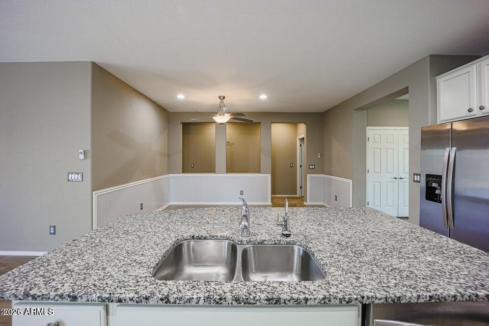 17576 West Bajada Road Surprise, AZ 85387 - Photo 17 of 42 20230302022808512199000000-o