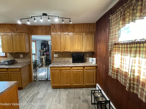 $379,900 | 459 Mountain View Avenue, Hurley, NY 12443