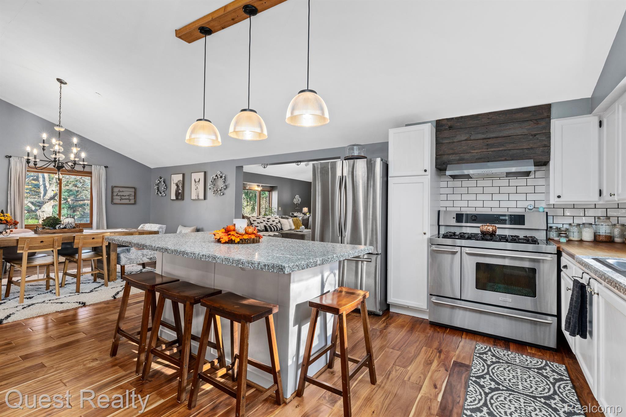 939 State Road Fenton, MI 48430 - Photo 12 of 59 Gallery Image 12