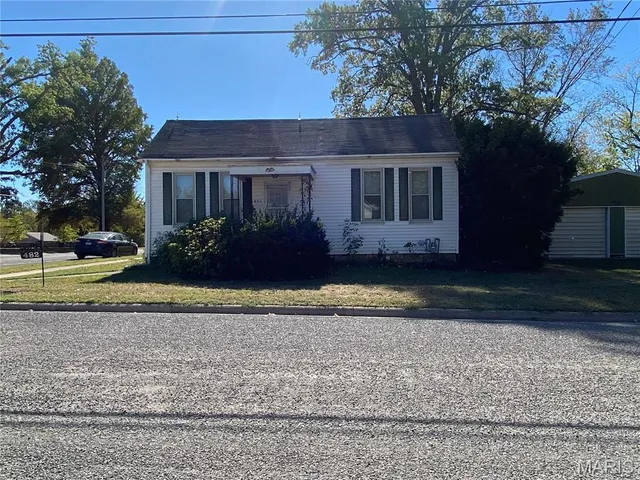 $167,000 | 482 East Walnut Street, Nashville, IL 62263