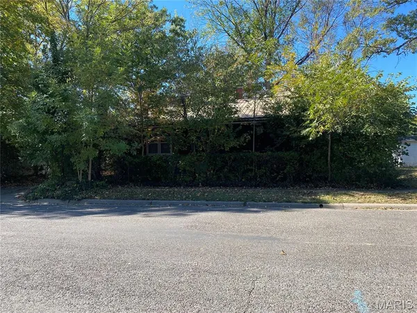 $149,000 | 482 East Walnut Street, Nashville, IL 62263