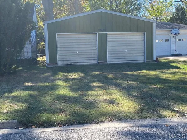 $149,000 | 482 East Walnut Street, Nashville, IL 62263