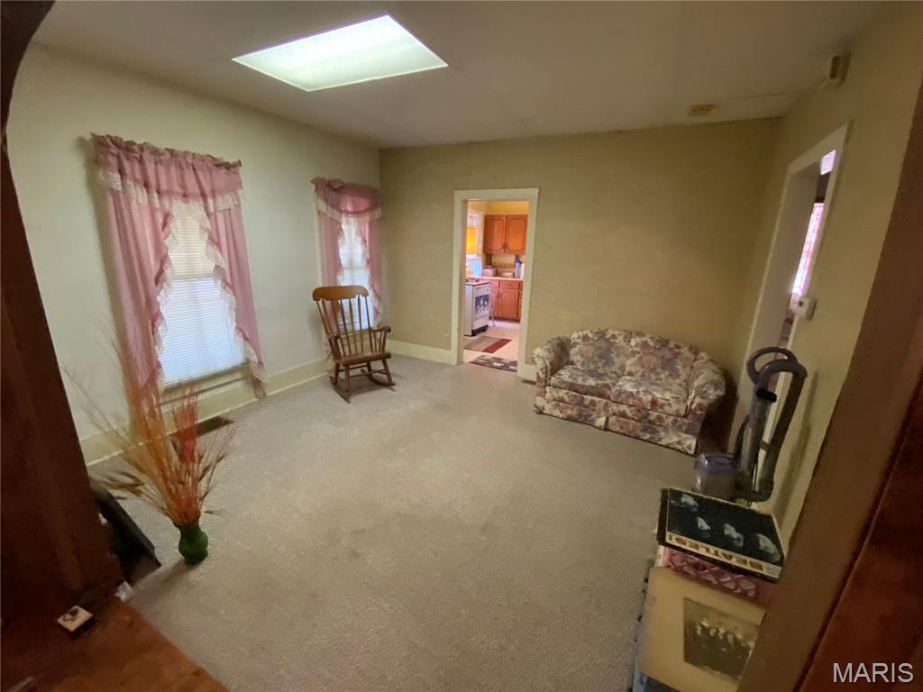 482 East Walnut Street Nashville, IL 62263 - Photo 8 of 23