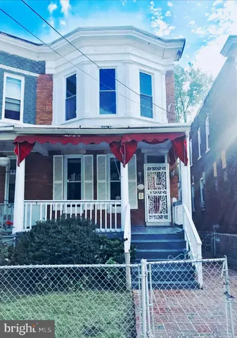 $2,195 | 623 Glenwood Avenue, Baltimore, MD 21212