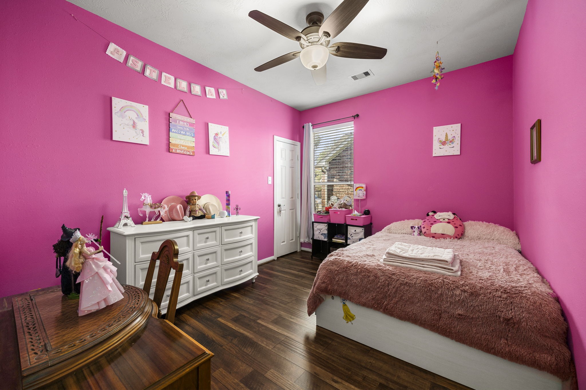 2202 Winchester Lake Rosenberg, TX 77471 - Photo 23 of 31 Another of the three secondary bedrooms already set up for your Princess.