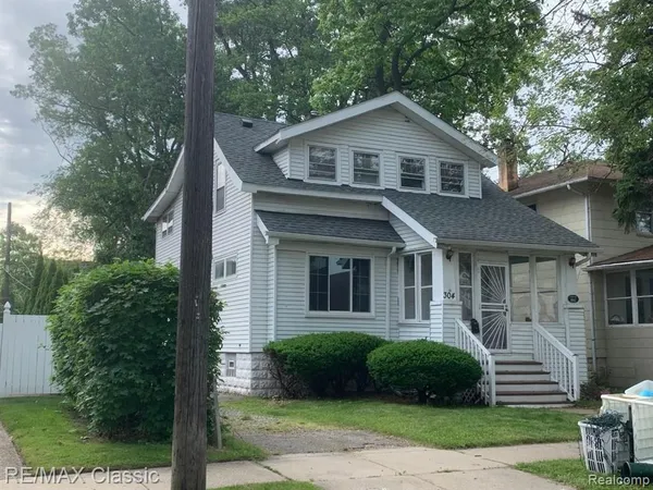 $399,900 | 304 Baker Street, Royal Oak, MI 48067