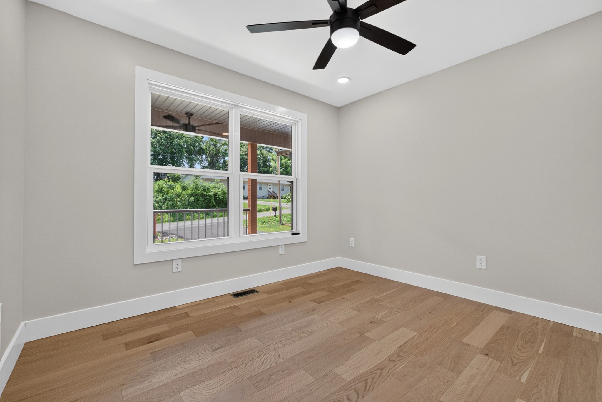 215 James Holman Road Sparta, TN 38583 - Photo 24 of 38