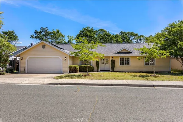 $425,000 | 4402 Hickory Avenue, Lakeport, CA 95453