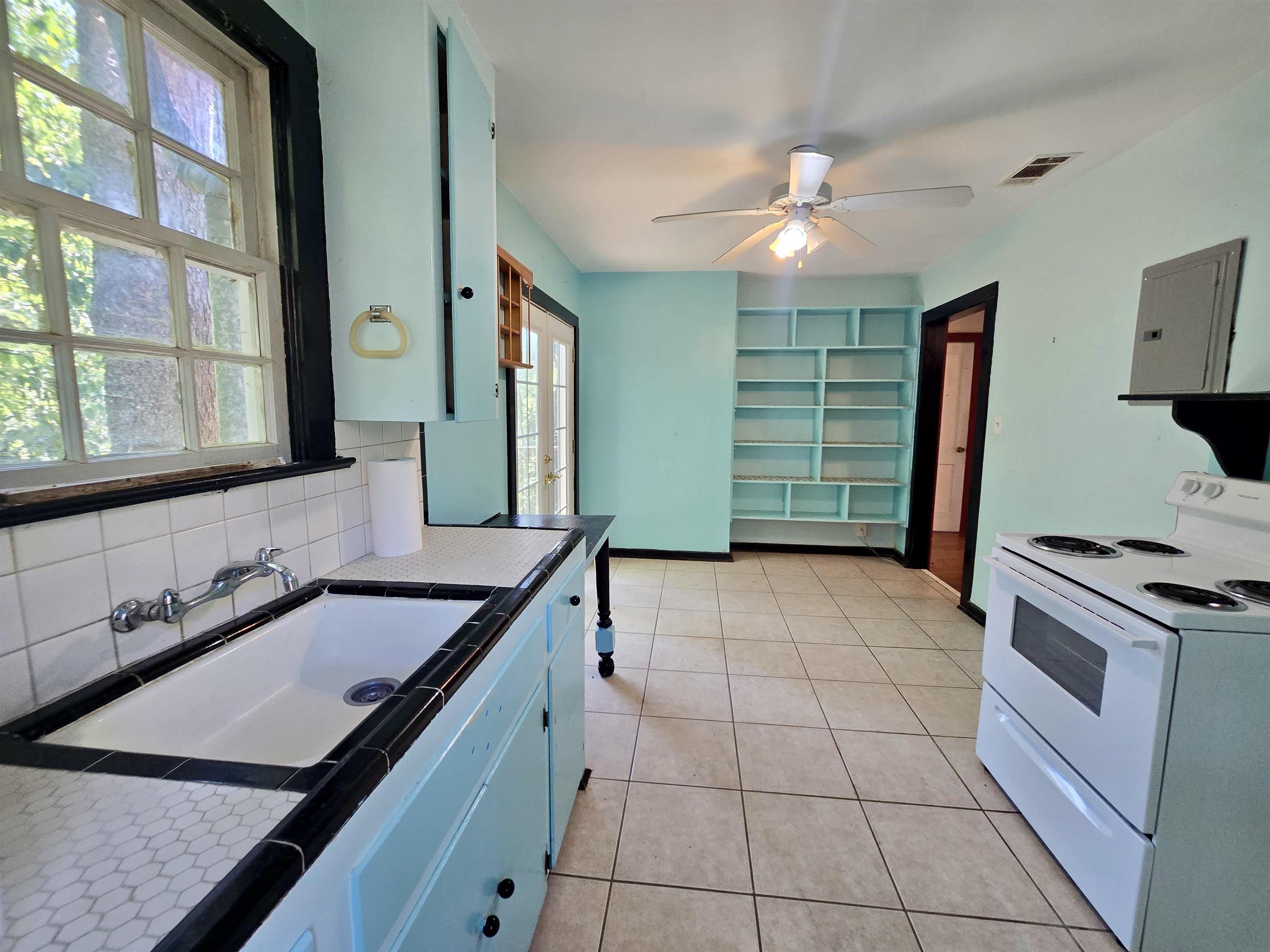 727 Miccosukee Road Tallahassee, FL 32308 - Photo 15 of 68