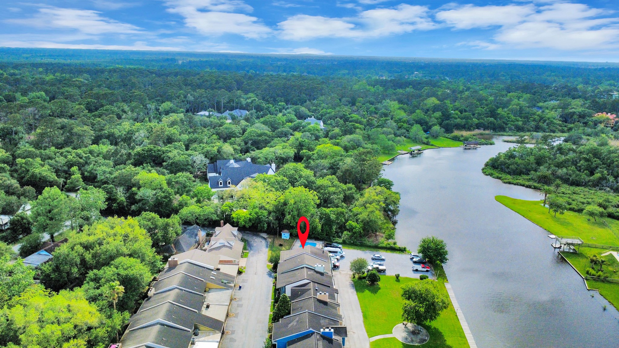 2117 Casa Rio Circle Dickinson, TX 77539 - Photo 20 of 23 an aerial view of multiple house