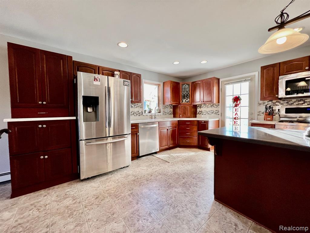 7845 Sparling Road Goodells, MI 48027 - Photo 9 of 46