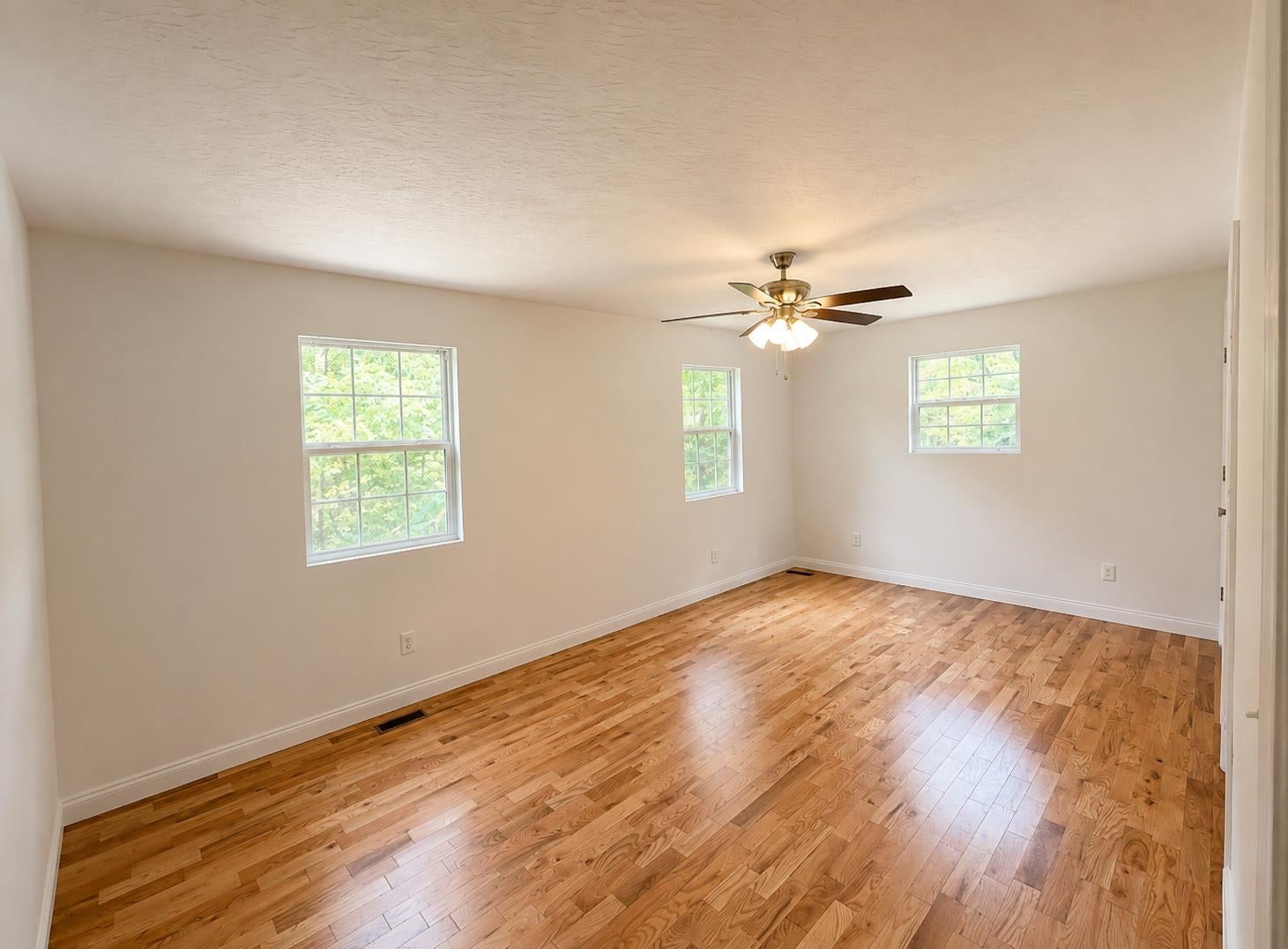 7000 Blue Sulphur Road Ona, WV 25545 - Photo 6 of 22 Gallery Image 6