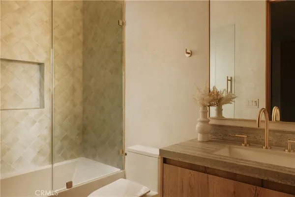 $3,990,000 | 4273 Murietta Avenue, Sherman Oaks, CA 91423