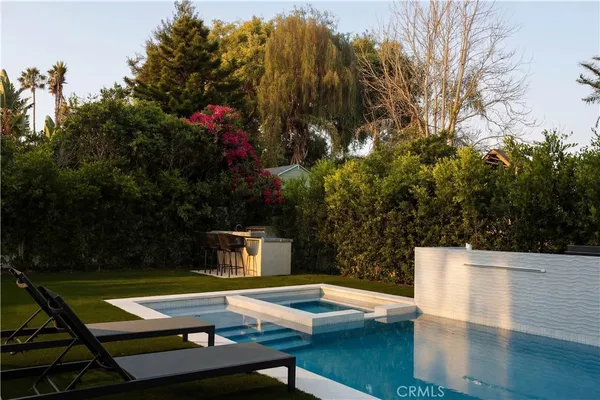 $3,990,000 | 4273 Murietta Avenue, Sherman Oaks, CA 91423