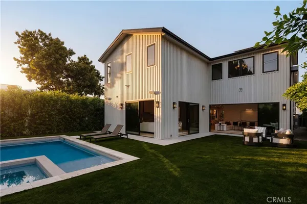 $3,990,000 | 4273 Murietta Avenue, Sherman Oaks, CA 91423