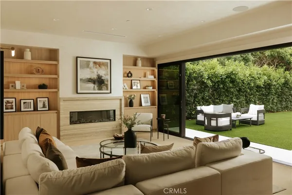 $3,990,000 | 4273 Murietta Avenue, Sherman Oaks, CA 91423