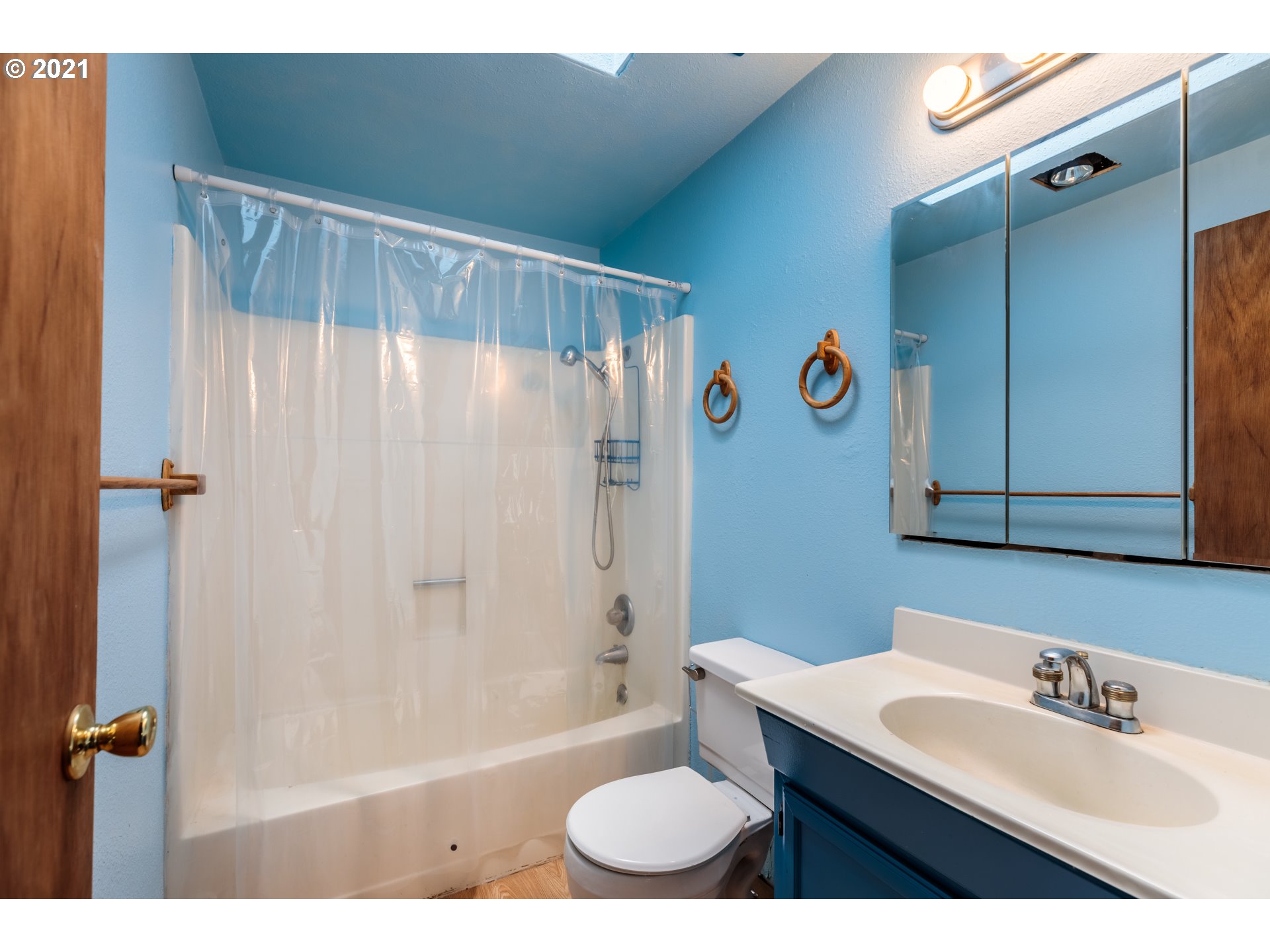 56733 Walker Road Scappoose, OR 97056 - Photo 8 of 18 Gallery Image 8