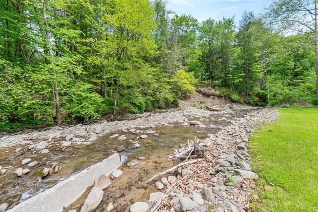 $375,000 | 83 Tennanah Lake Road, Roscoe, NY 12776