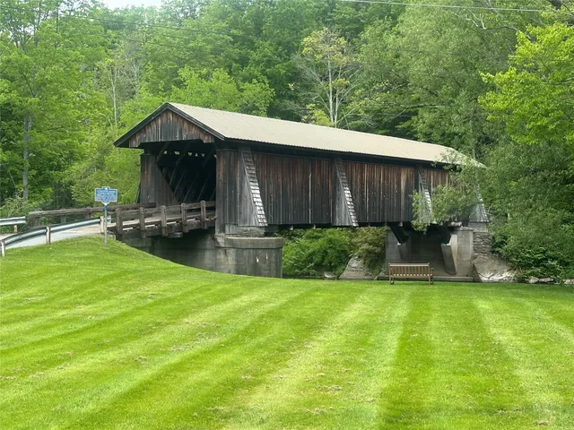 $375,000 | 83 Tennanah Lake Road, Roscoe, NY 12776