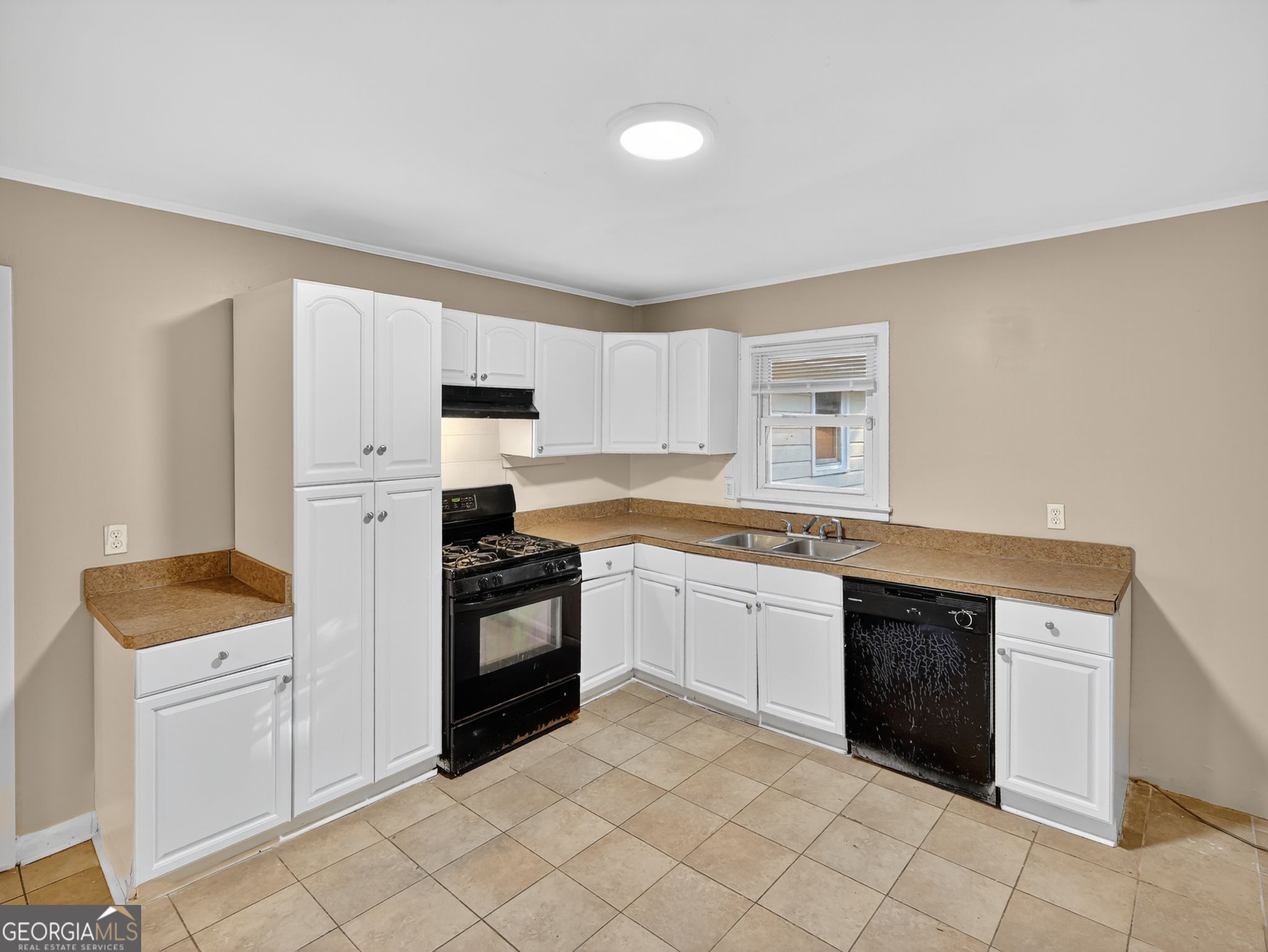 3888 Panthersville Road Ellenwood, GA 30294 - Photo 12 of 39