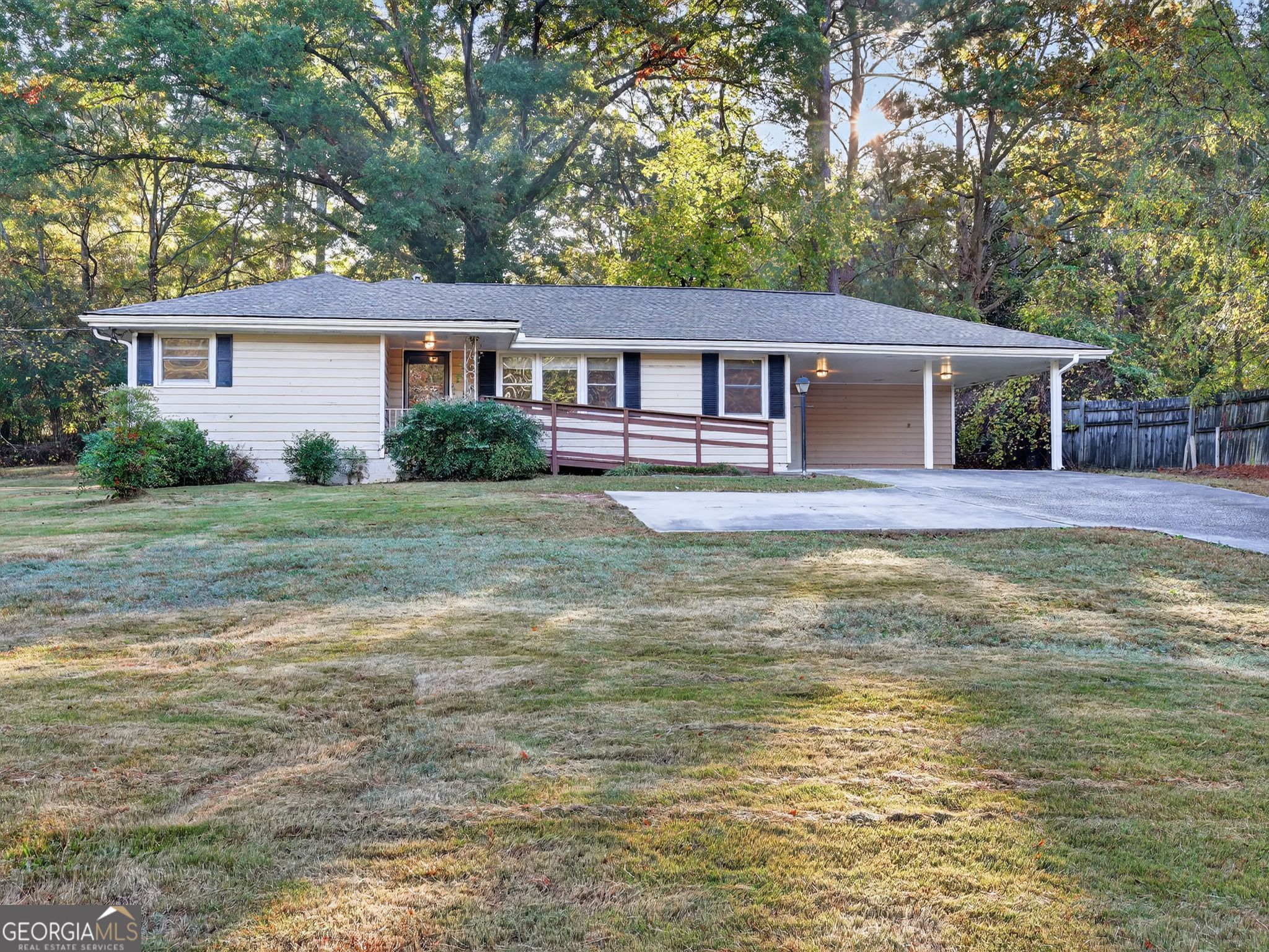 3888 Panthersville Road Ellenwood, GA 30294 - Photo 2 of 39