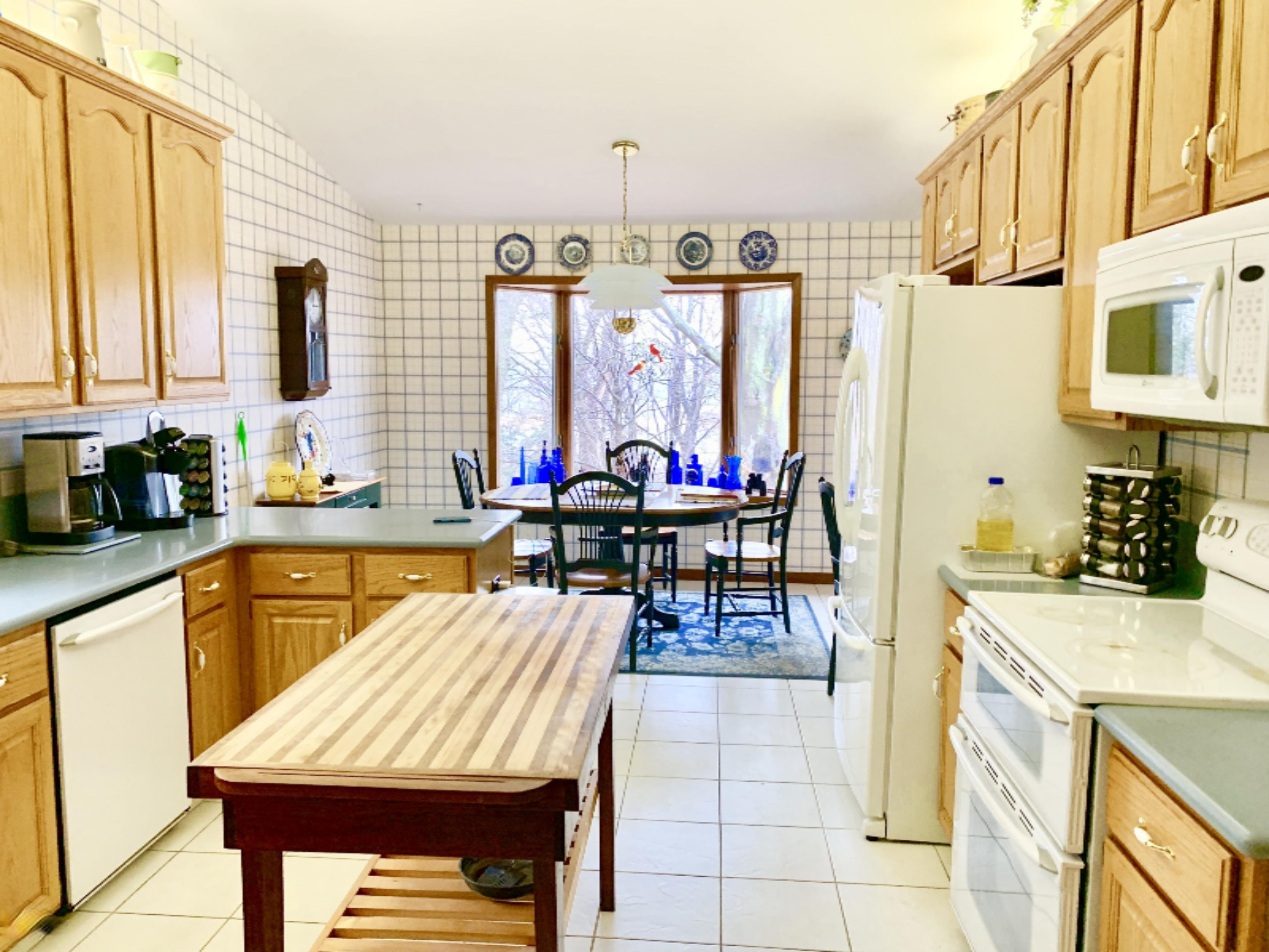 1576 Ivanhoe Road Ludington, MI 49431 - Photo 6 of 25 fullsizeoutput_16d9