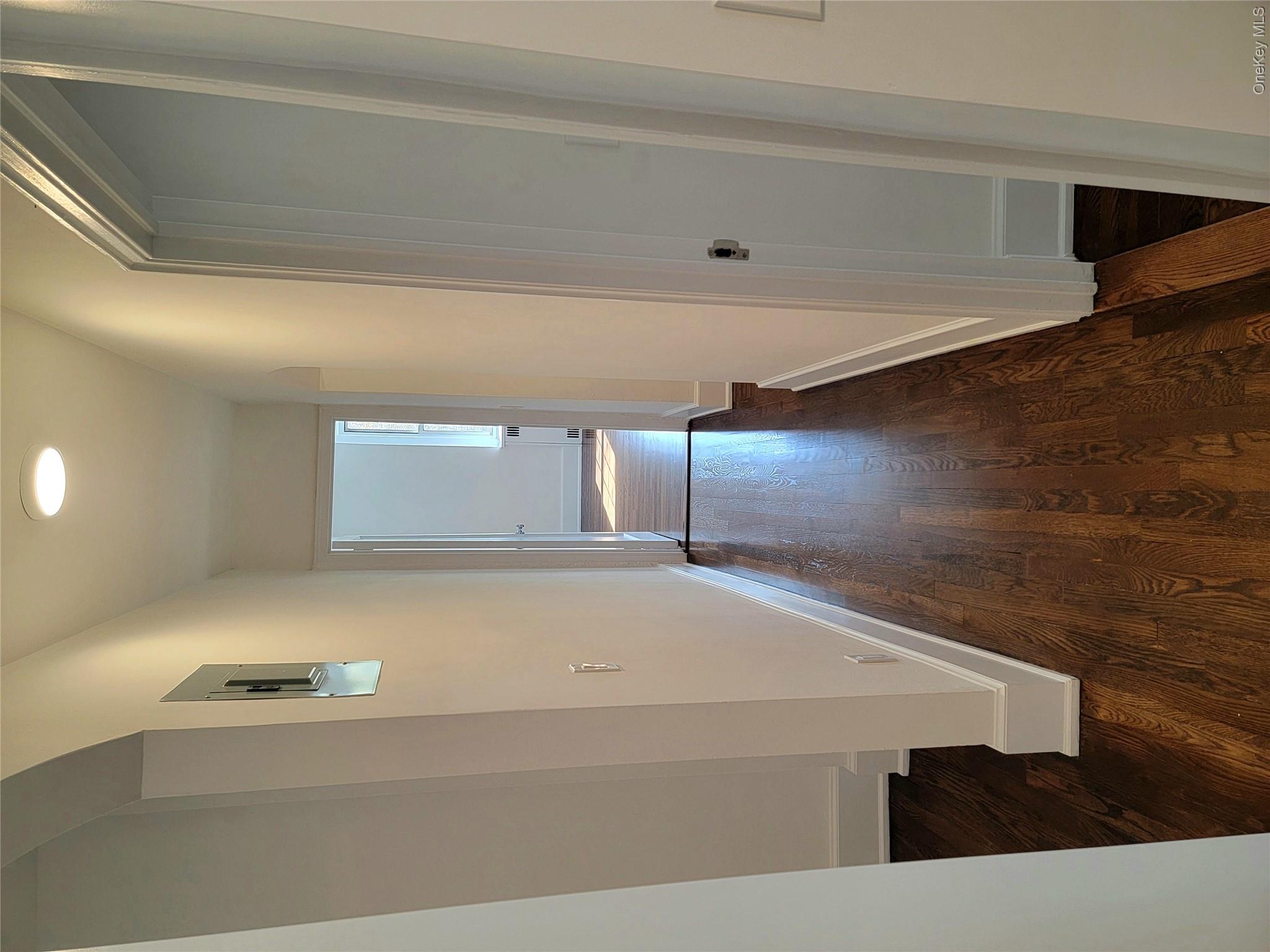 253 Garth Road, Unit 2C Scarsdale, NY 10583 - Photo 6 of 9