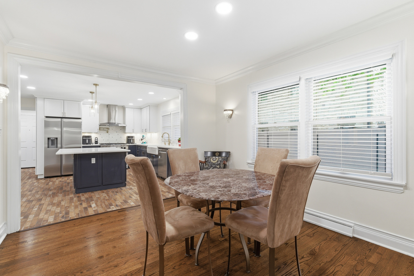 1725 Sunset Ridge Road Glenview, IL 60025 - Photo 8 of 38