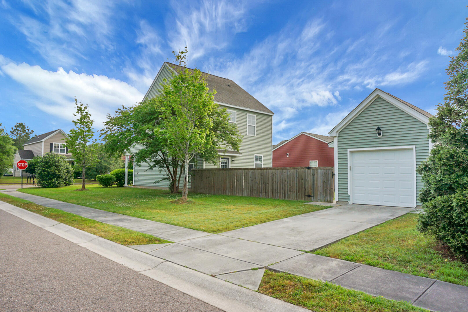 209 Killarney Trail Moncks Corner, SC 29461 - Photo 8 of 50 DSC03217