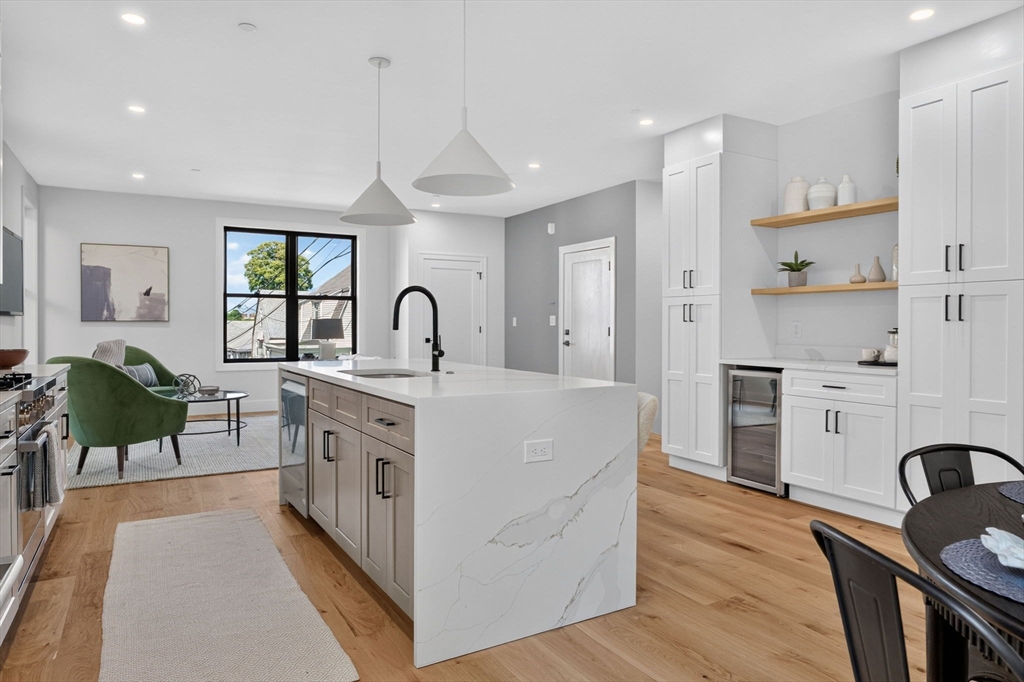 24 Spring Hill Terrace, Unit A Somerville, MA 02143 - Photo 4 of 36