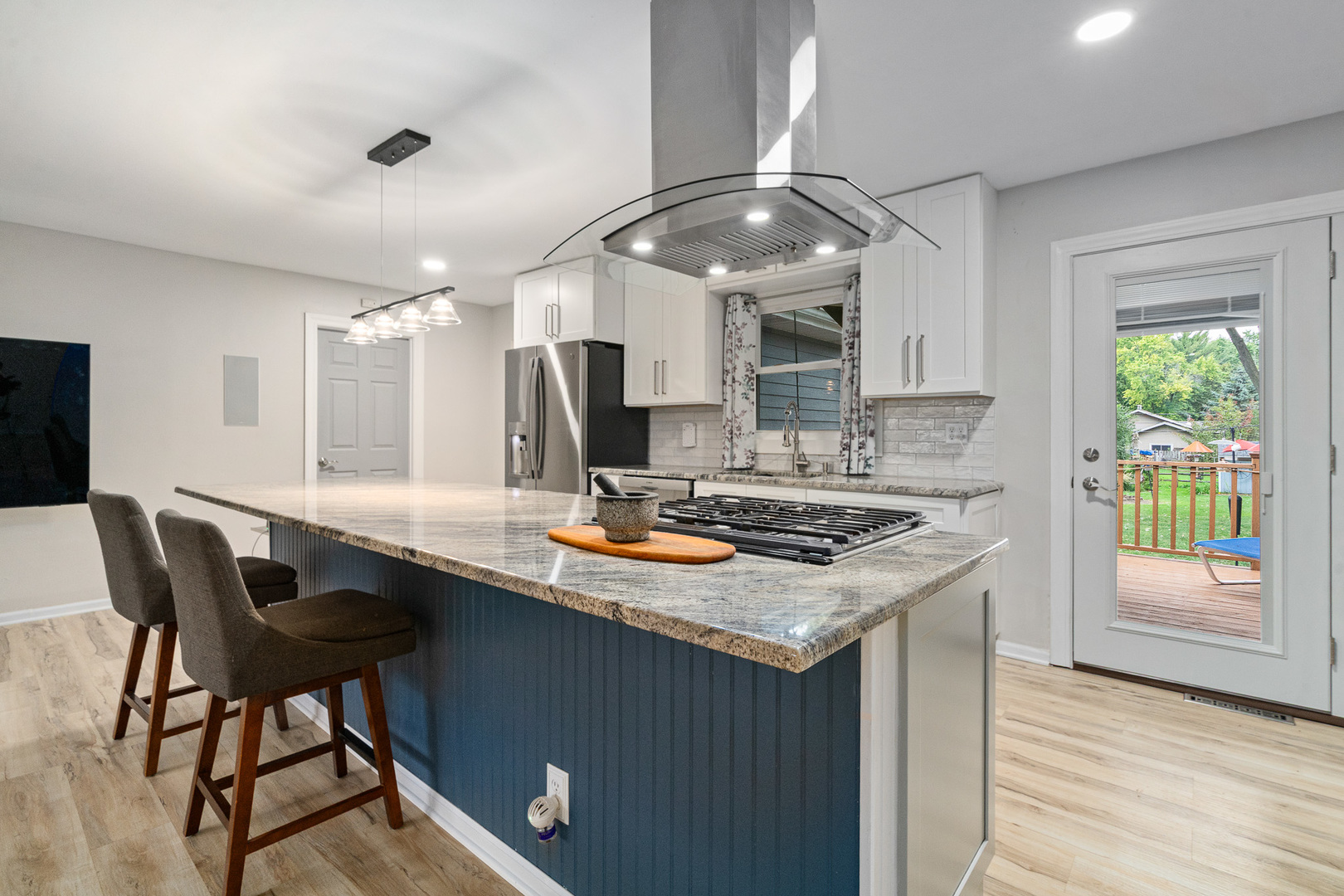 1111 Hart Road Batavia, IL 60510 - Photo 4 of 41 Gallery Image 4