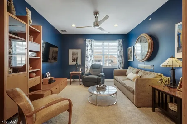 $409,988 | 10402 Warren's Way, Unit 402, Wanaque, NJ 07465