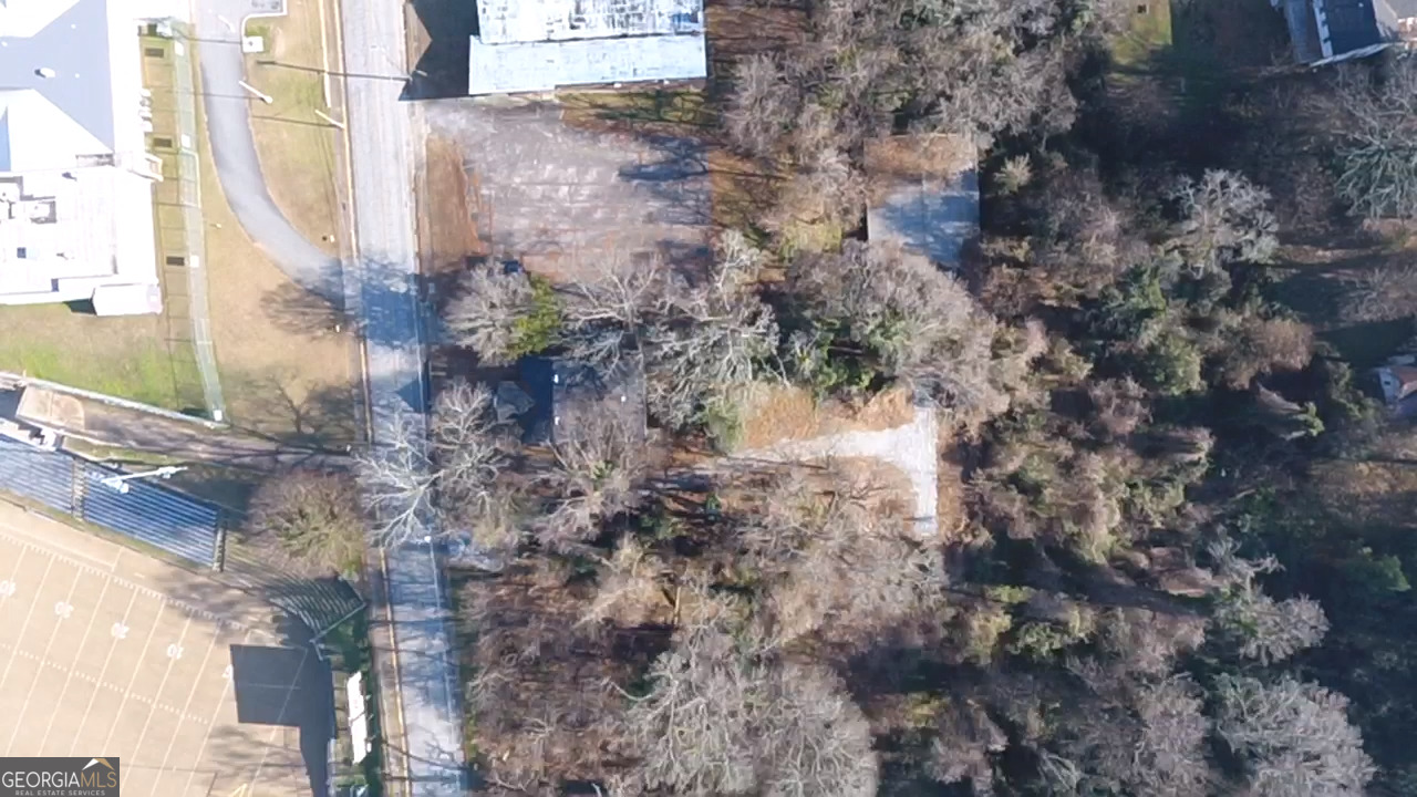 37 West Church Street Elberton, GA 30635 - Photo 37 of 37 a backyard of a building