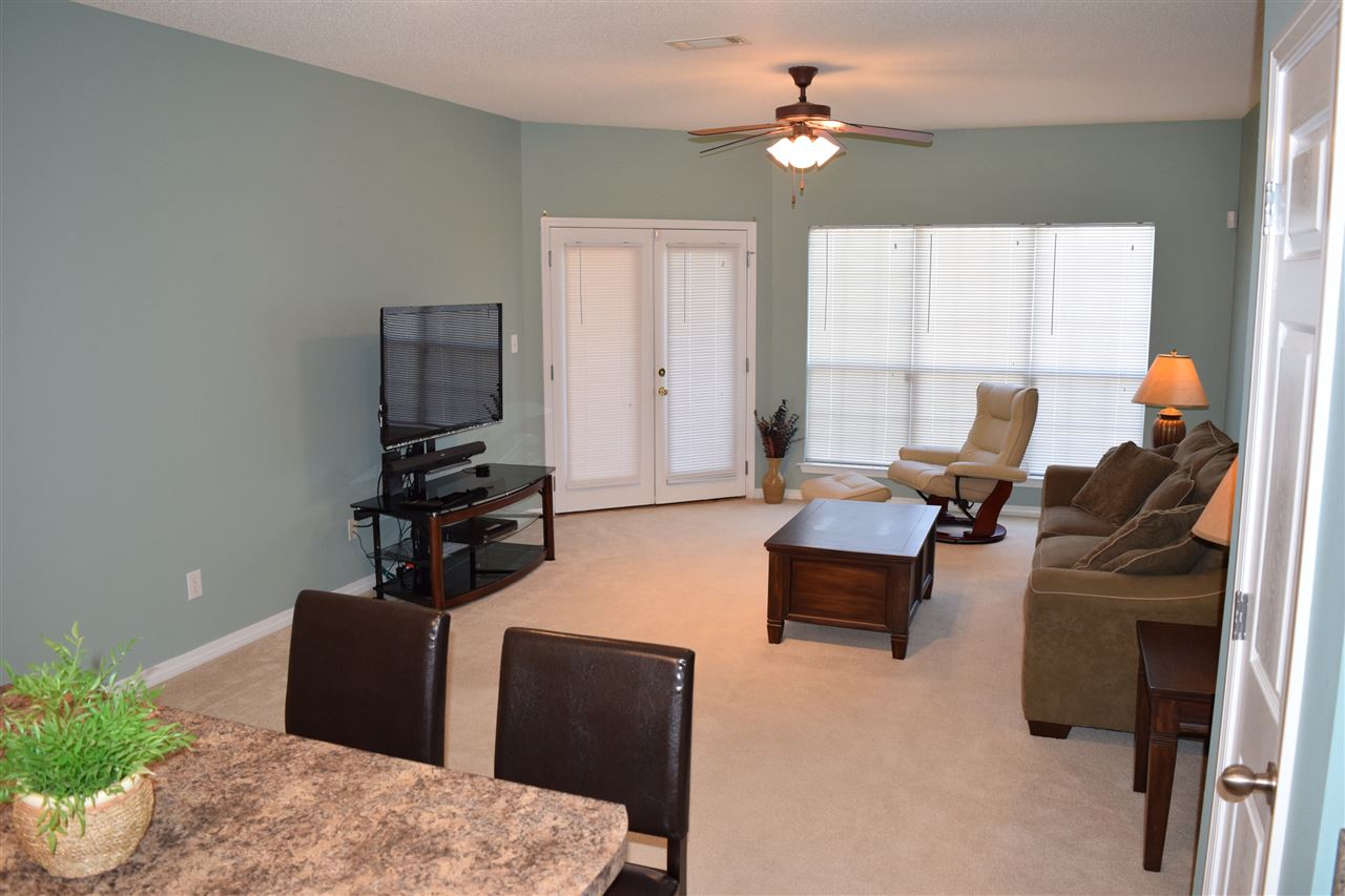 2651-1705 South Juniper Street, Unit 1705 Foley, AL 36535 - Photo 6 of 19 Family Room