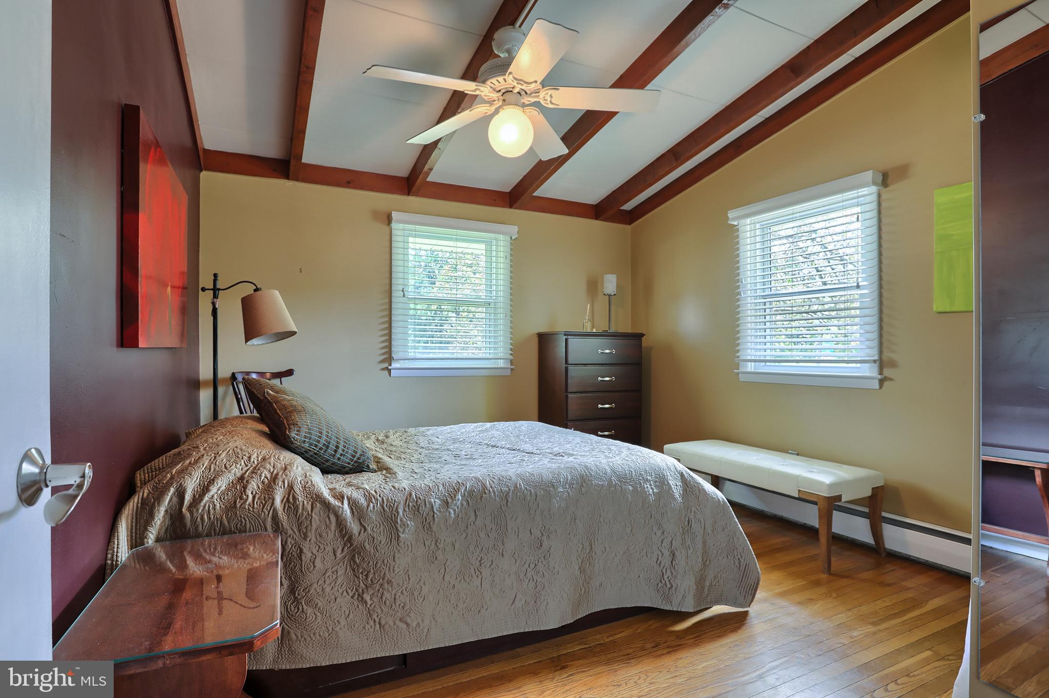 601 East Evergreen Road Lebanon, PA 17042 - Photo 19 of 51 Cathedral ceilings! Hardwood floors.