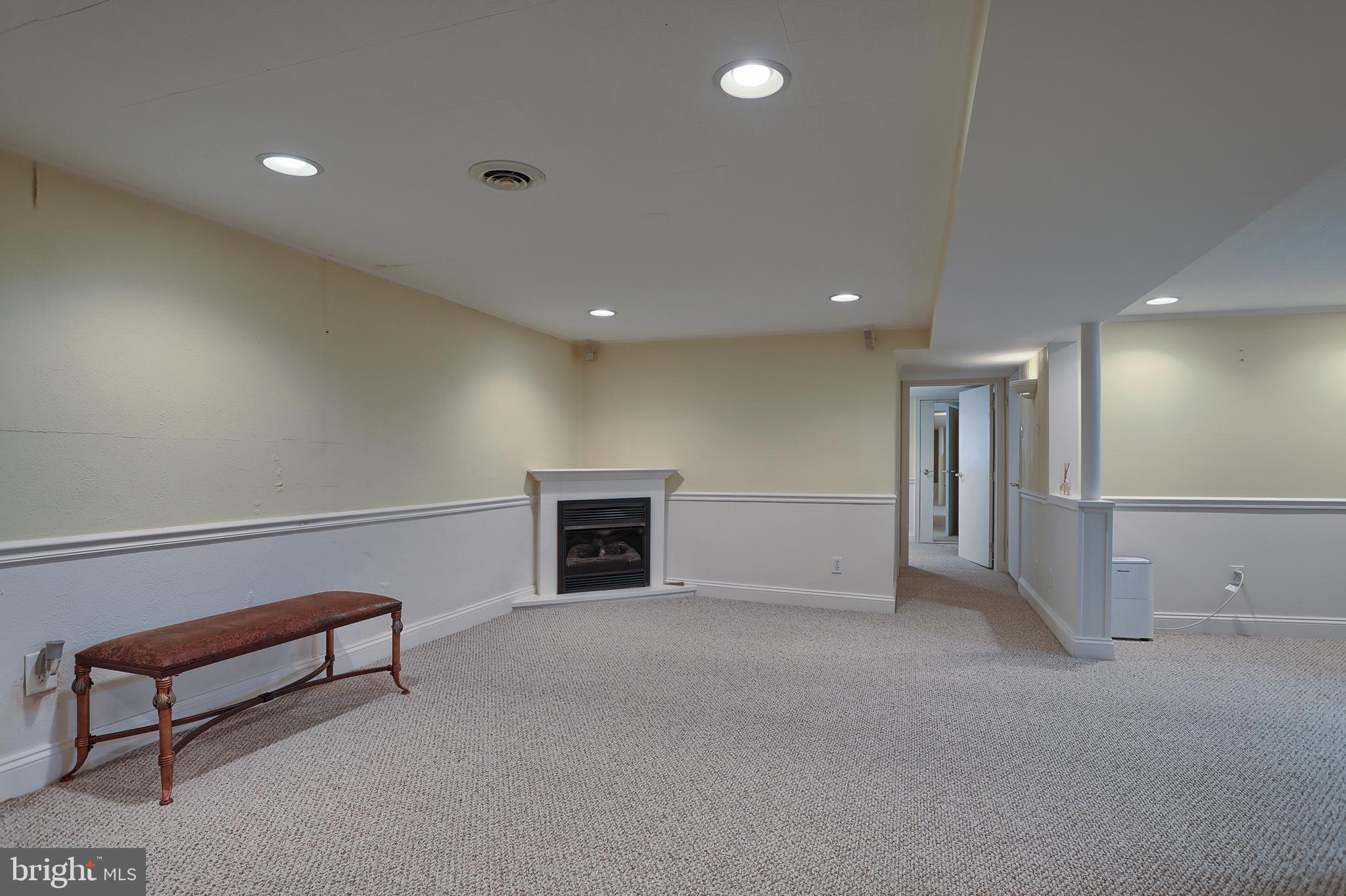601 East Evergreen Road Lebanon, PA 17042 - Photo 24 of 51 Approximately 750+ SF below in LL