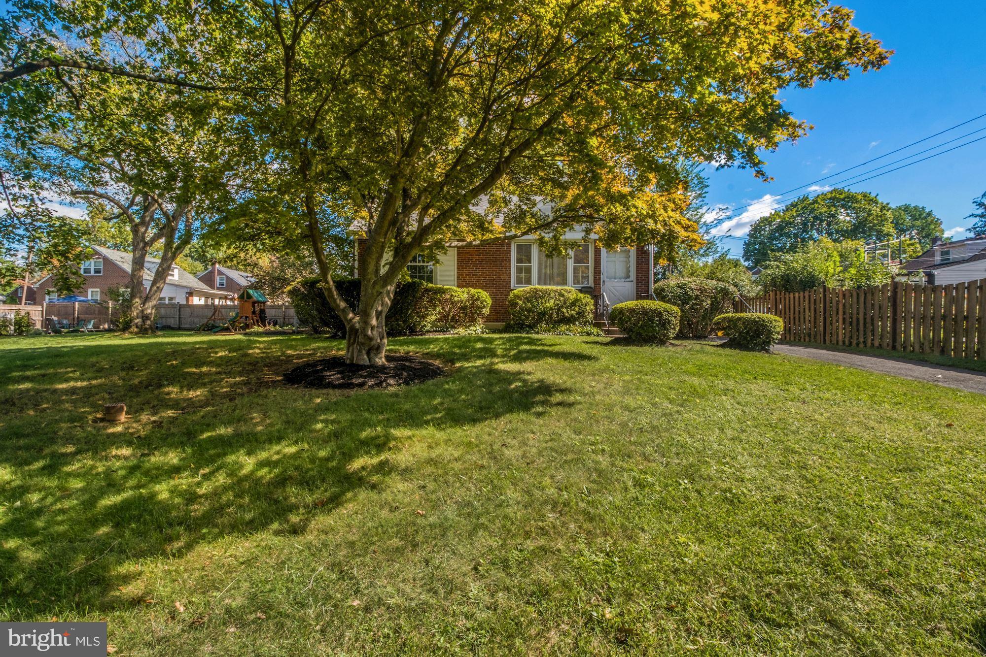 49 Hillview Drive Springfield, PA 19064 - Photo 2 of 29